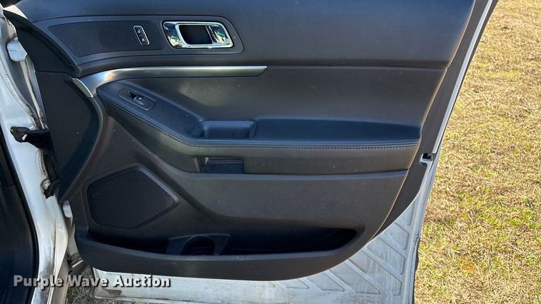 image for item EV2609 2015 Ford Explorer Police Interceptor SUV