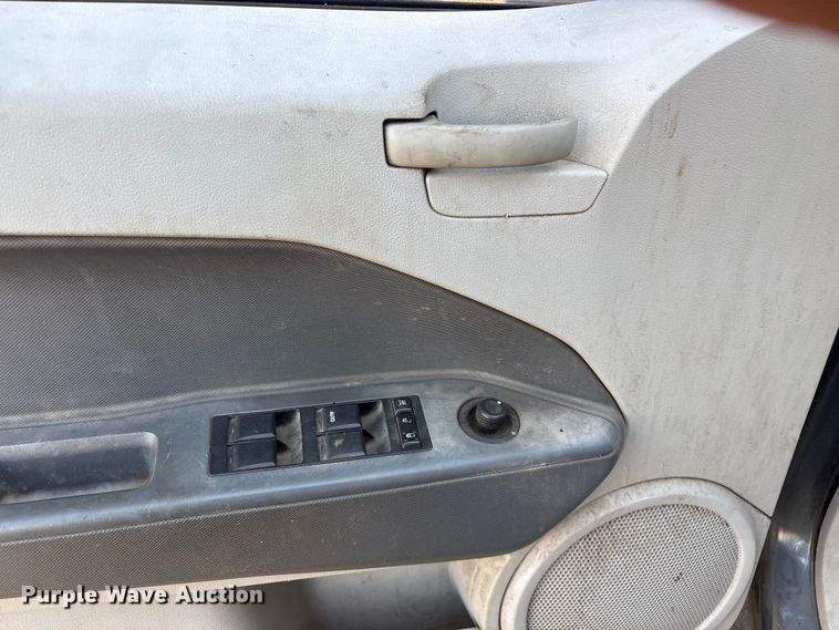 image for item EV2612 2007 Dodge Caliber 