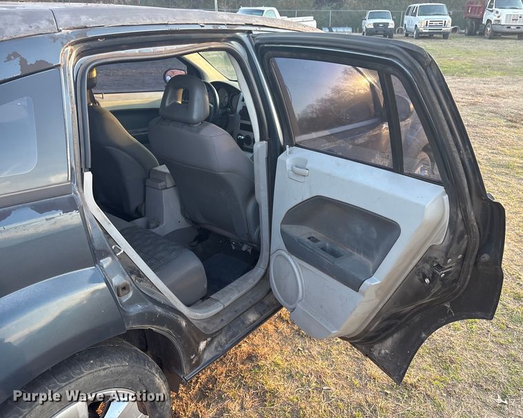 image for item EV2612 2007 Dodge Caliber 