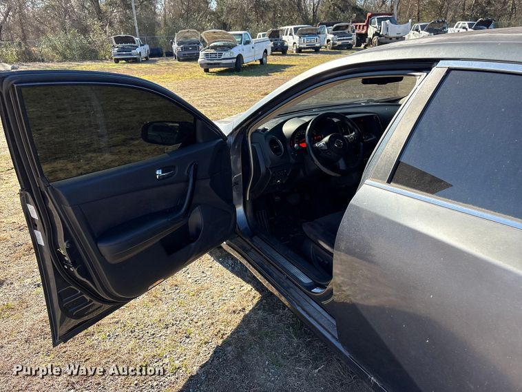 image for item EV2613 2011 Nissan Maxima 