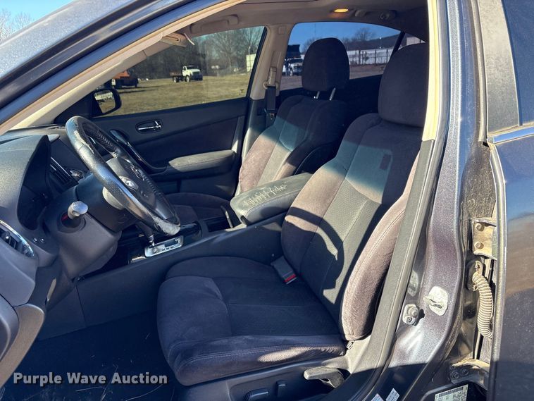 image for item EV2613 2011 Nissan Maxima 