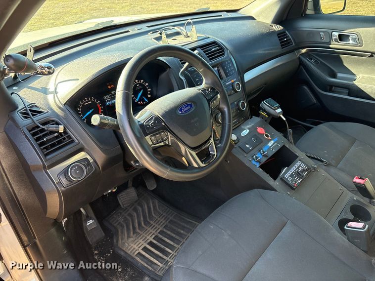 image for item EV2614 2019 Ford Explorer Police Interceptor SUV