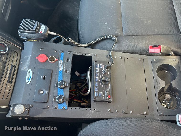 image for item EV2614 2019 Ford Explorer Police Interceptor SUV