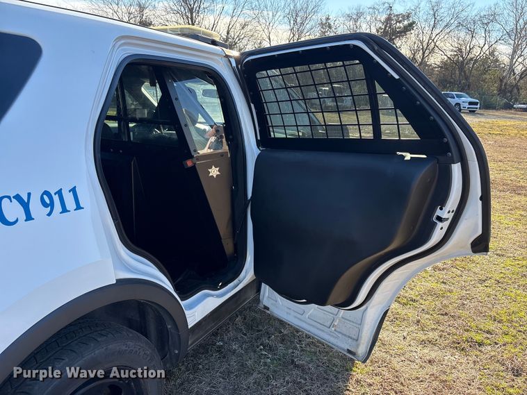 image for item EV2614 2019 Ford Explorer Police Interceptor SUV