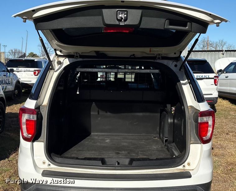 image for item EV2614 2019 Ford Explorer Police Interceptor SUV