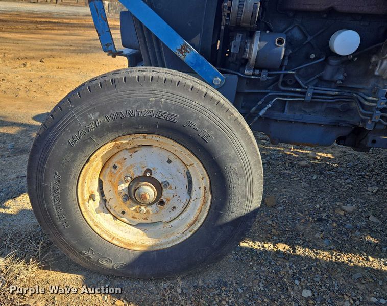 image for item EV2616 1997 New Holland 5030 tractor