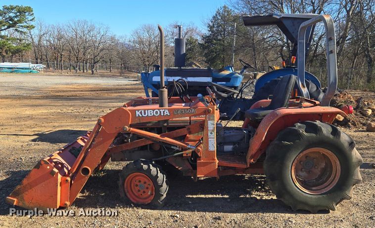 image for item EV2617 Kubota B2150 MFWD tractor