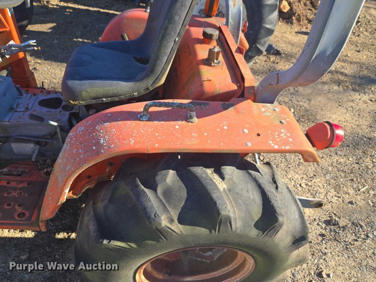 image for item EV2617 Kubota B2150 MFWD tractor