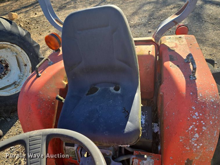 image for item EV2617 Kubota B2150 MFWD tractor