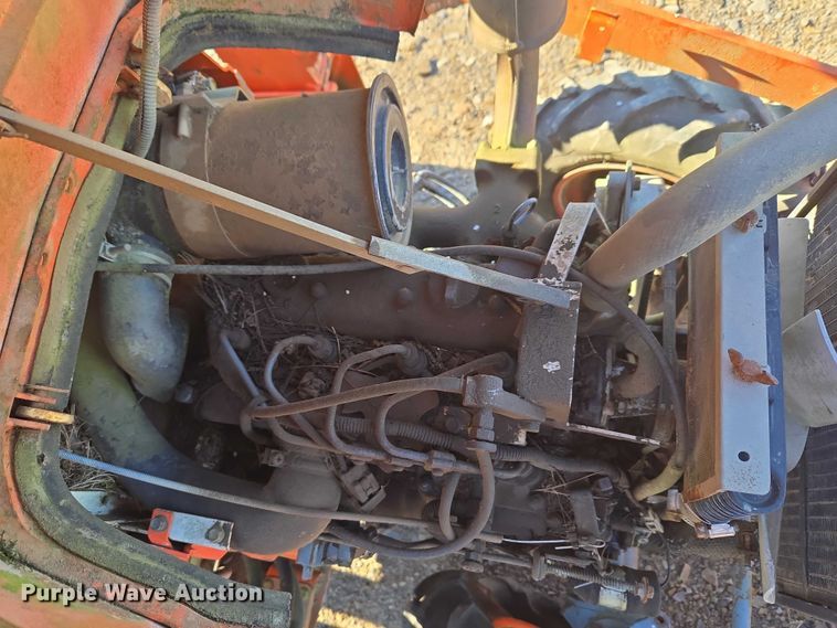 image for item EV2617 Kubota B2150 MFWD tractor