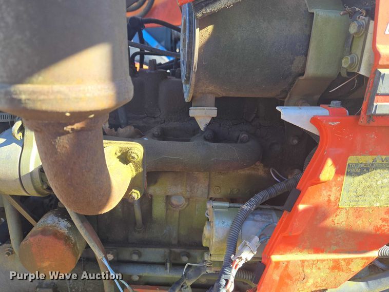 image for item EV2617 Kubota B2150 MFWD tractor