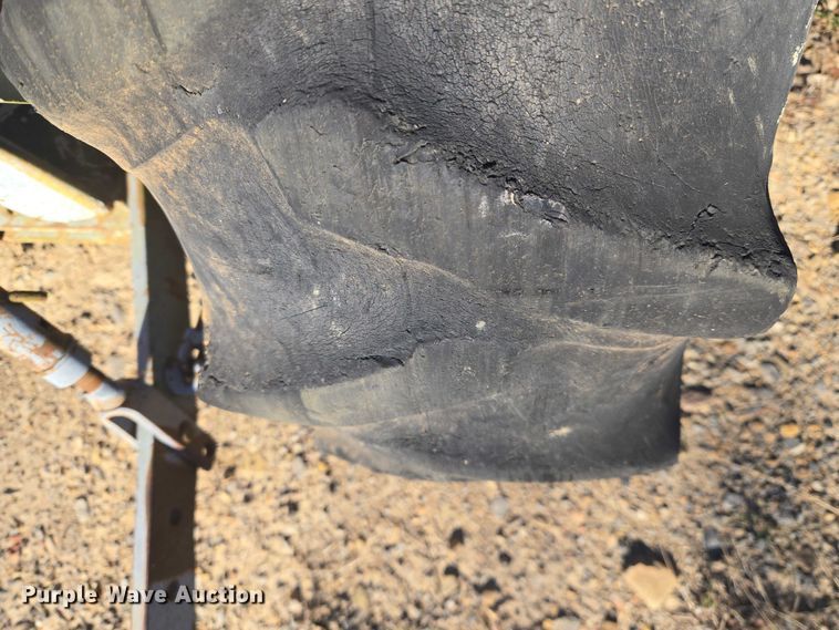 image for item EV2617 Kubota B2150 MFWD tractor