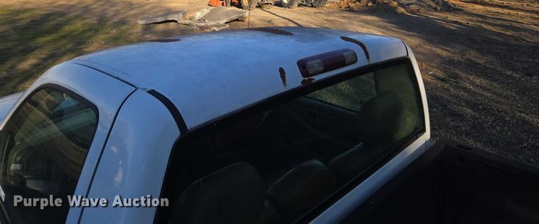 image for item EV2618 2002 Chevrolet Silverado 1500 pickup truck