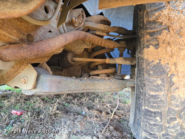 image for item EV2618 2002 Chevrolet Silverado 1500 pickup truck