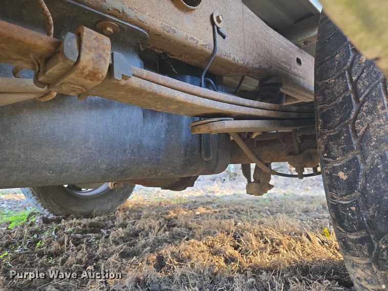 image for item EV2618 2002 Chevrolet Silverado 1500 pickup truck