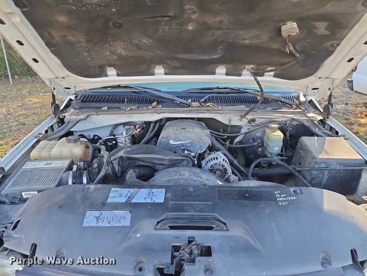 image for item EV2618 2002 Chevrolet Silverado 1500 pickup truck