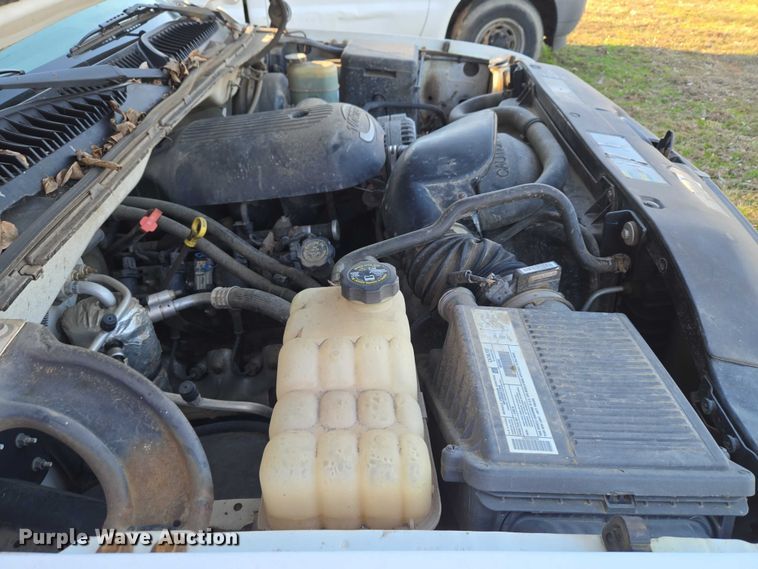 image for item EV2618 2002 Chevrolet Silverado 1500 pickup truck