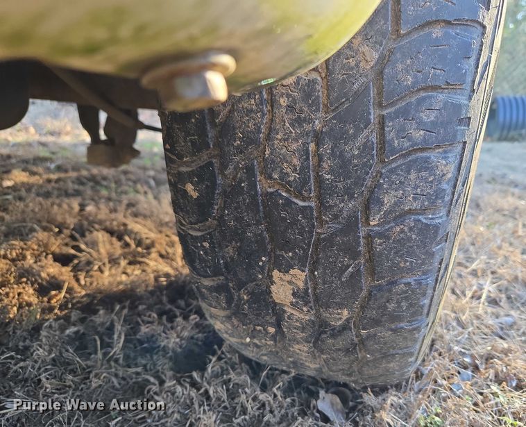 image for item EV2618 2002 Chevrolet Silverado 1500 pickup truck