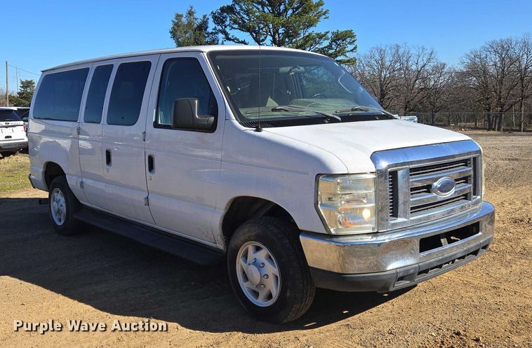 image for item EV2621 2009 Ford Wagon E350 Super Duty van
