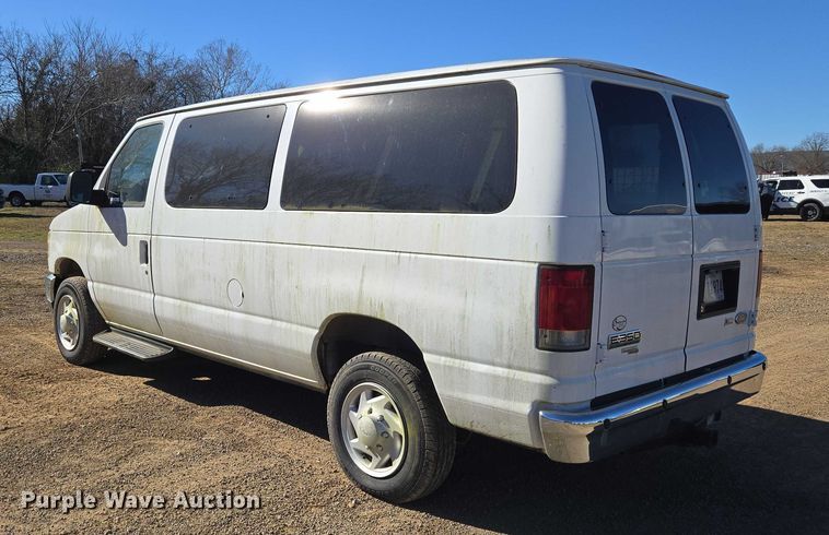 image for item EV2621 2009 Ford Wagon E350 Super Duty van
