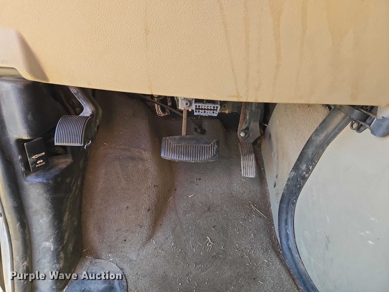 image for item EV2621 2009 Ford Wagon E350 Super Duty van