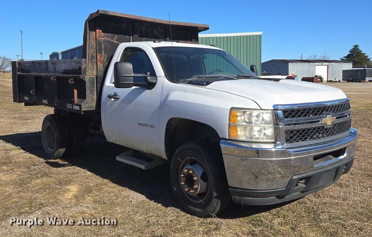 image for item EV2622 2011 Chevrolet Silverado 3500HD dump bed pickup truck