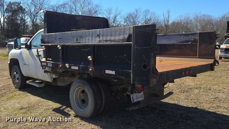 image for item EV2622 2011 Chevrolet Silverado 3500HD dump bed pickup truck