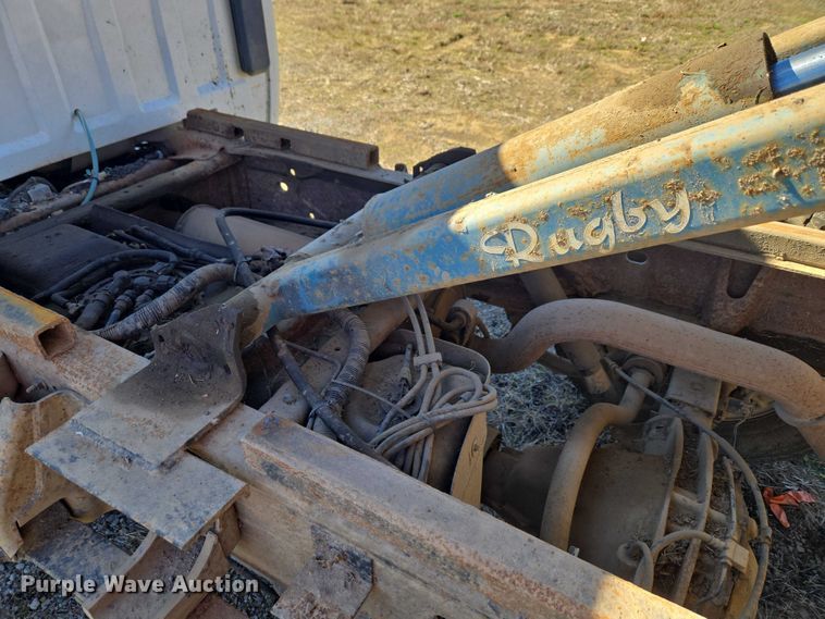 image for item EV2622 2011 Chevrolet Silverado 3500HD dump bed pickup truck