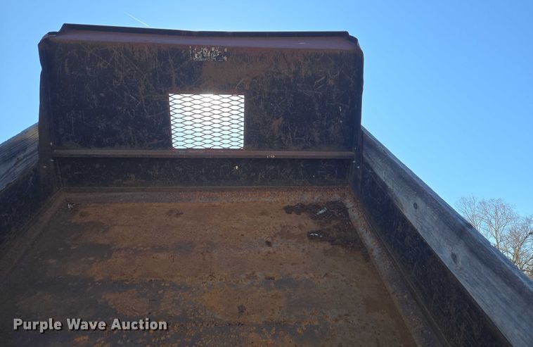 image for item EV2622 2011 Chevrolet Silverado 3500HD dump bed pickup truck