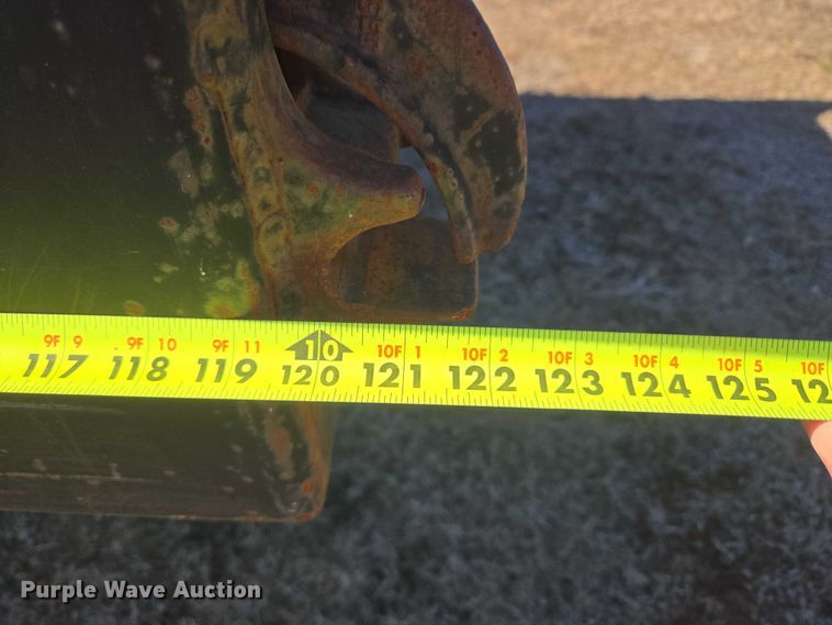 image for item EV2622 2011 Chevrolet Silverado 3500HD dump bed pickup truck