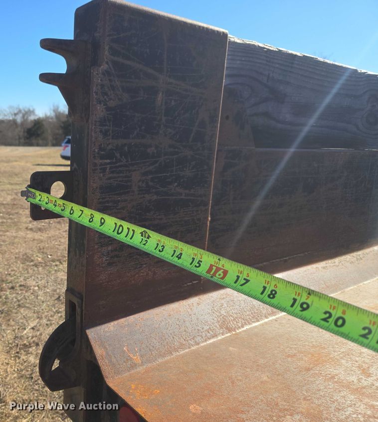 image for item EV2622 2011 Chevrolet Silverado 3500HD dump bed pickup truck