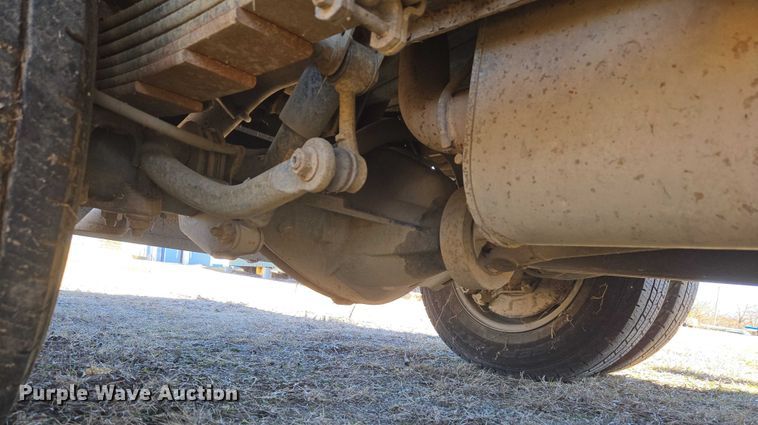 image for item EV2622 2011 Chevrolet Silverado 3500HD dump bed pickup truck