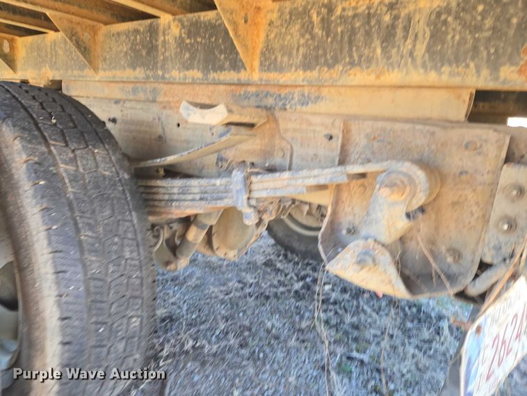 image for item EV2622 2011 Chevrolet Silverado 3500HD dump bed pickup truck