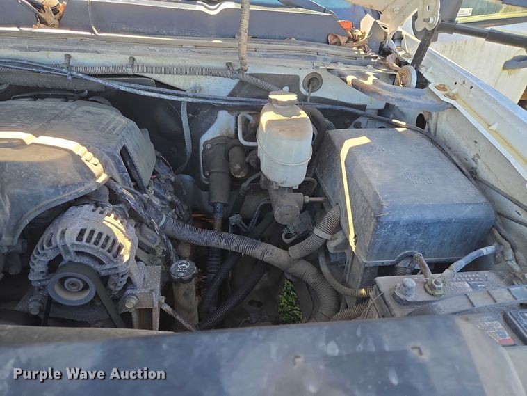 image for item EV2622 2011 Chevrolet Silverado 3500HD dump bed pickup truck