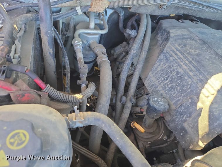 image for item EV2622 2011 Chevrolet Silverado 3500HD dump bed pickup truck