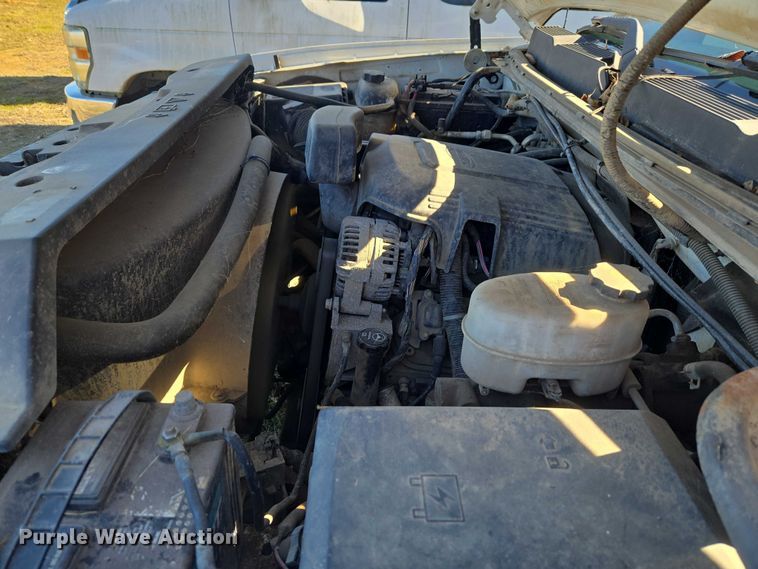 image for item EV2622 2011 Chevrolet Silverado 3500HD dump bed pickup truck