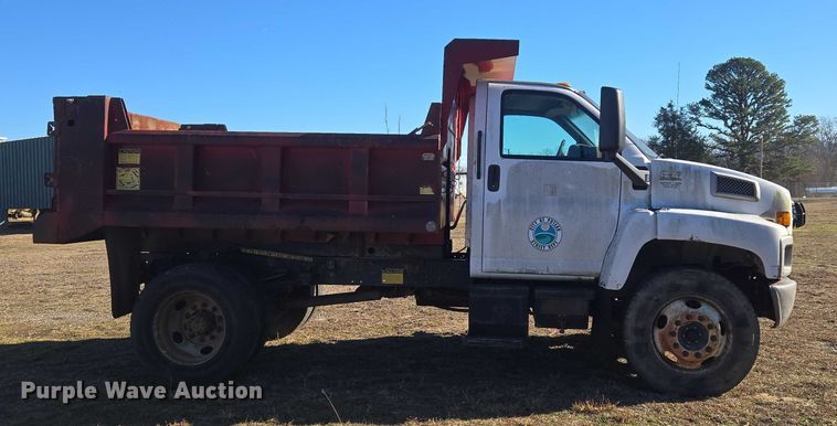 image for item EV2623 2008 GMC C7 dump truck