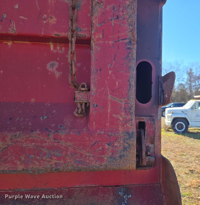 image for item EV2623 2008 GMC C7 dump truck