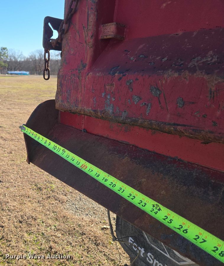 image for item EV2623 2008 GMC C7 dump truck