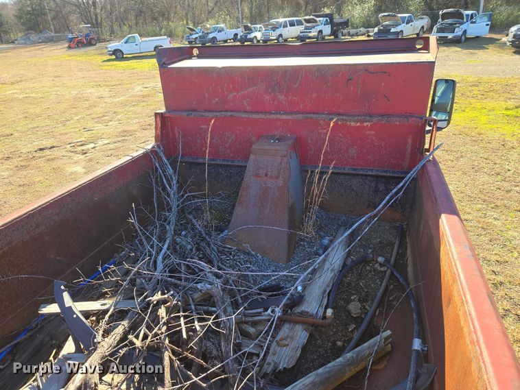 image for item EV2623 2008 GMC C7 dump truck