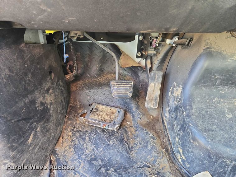 image for item EV2623 2008 GMC C7 dump truck