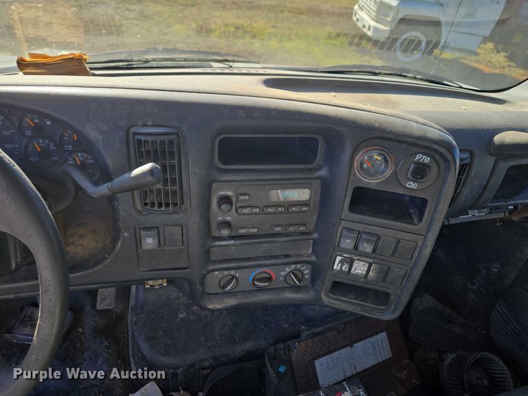image for item EV2623 2008 GMC C7 dump truck