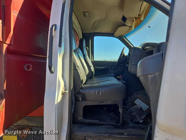 image for item EV2623 2008 GMC C7 dump truck