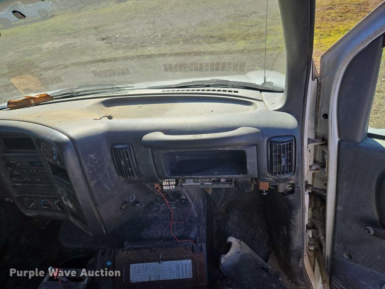 image for item EV2623 2008 GMC C7 dump truck