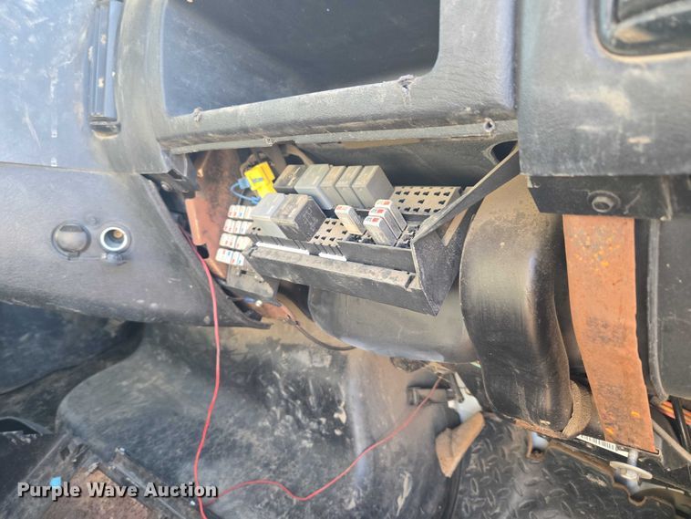 image for item EV2623 2008 GMC C7 dump truck