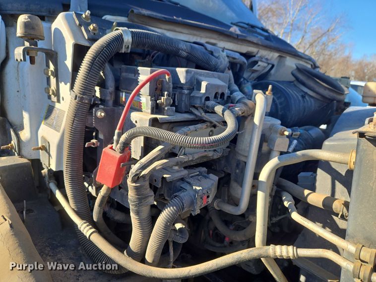 image for item EV2623 2008 GMC C7 dump truck