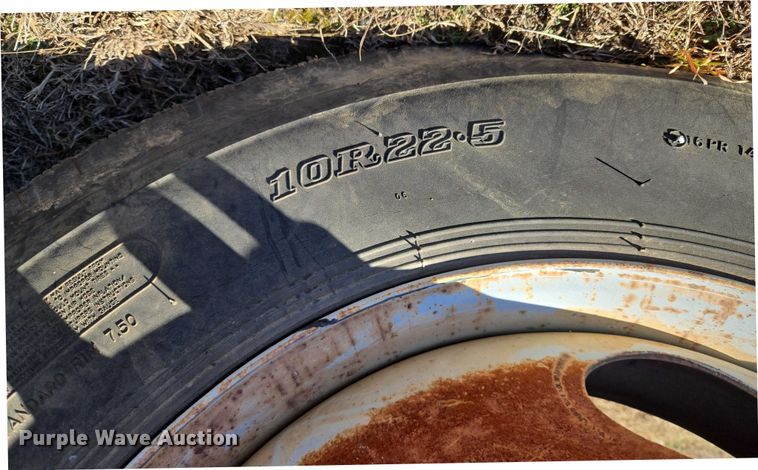 image for item EV2623 2008 GMC C7 dump truck