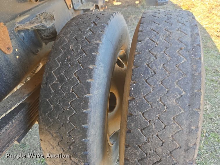 image for item EV2623 2008 GMC C7 dump truck