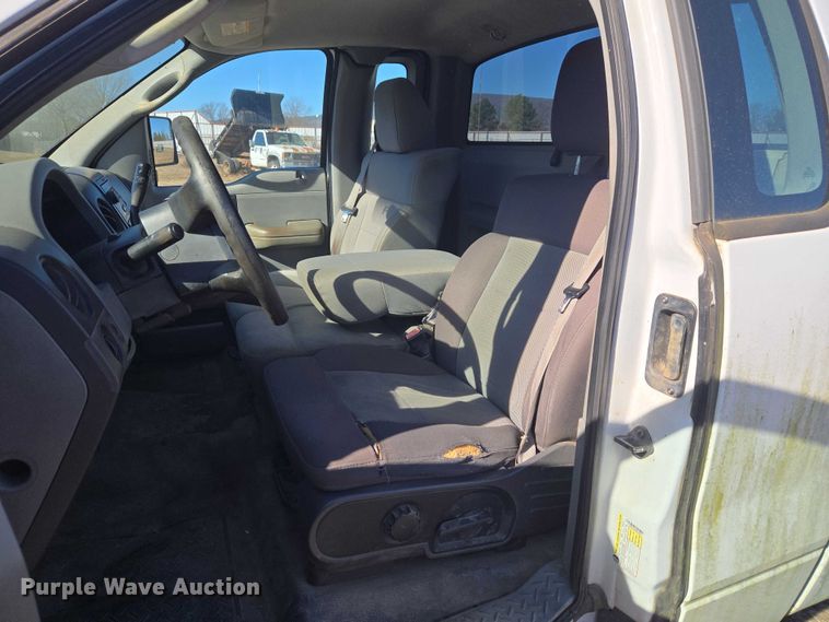 image for item EV2624 2008 Ford F150 Ext. Cab pickup truck