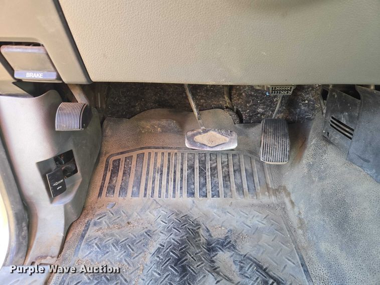 image for item EV2624 2008 Ford F150 Ext. Cab pickup truck